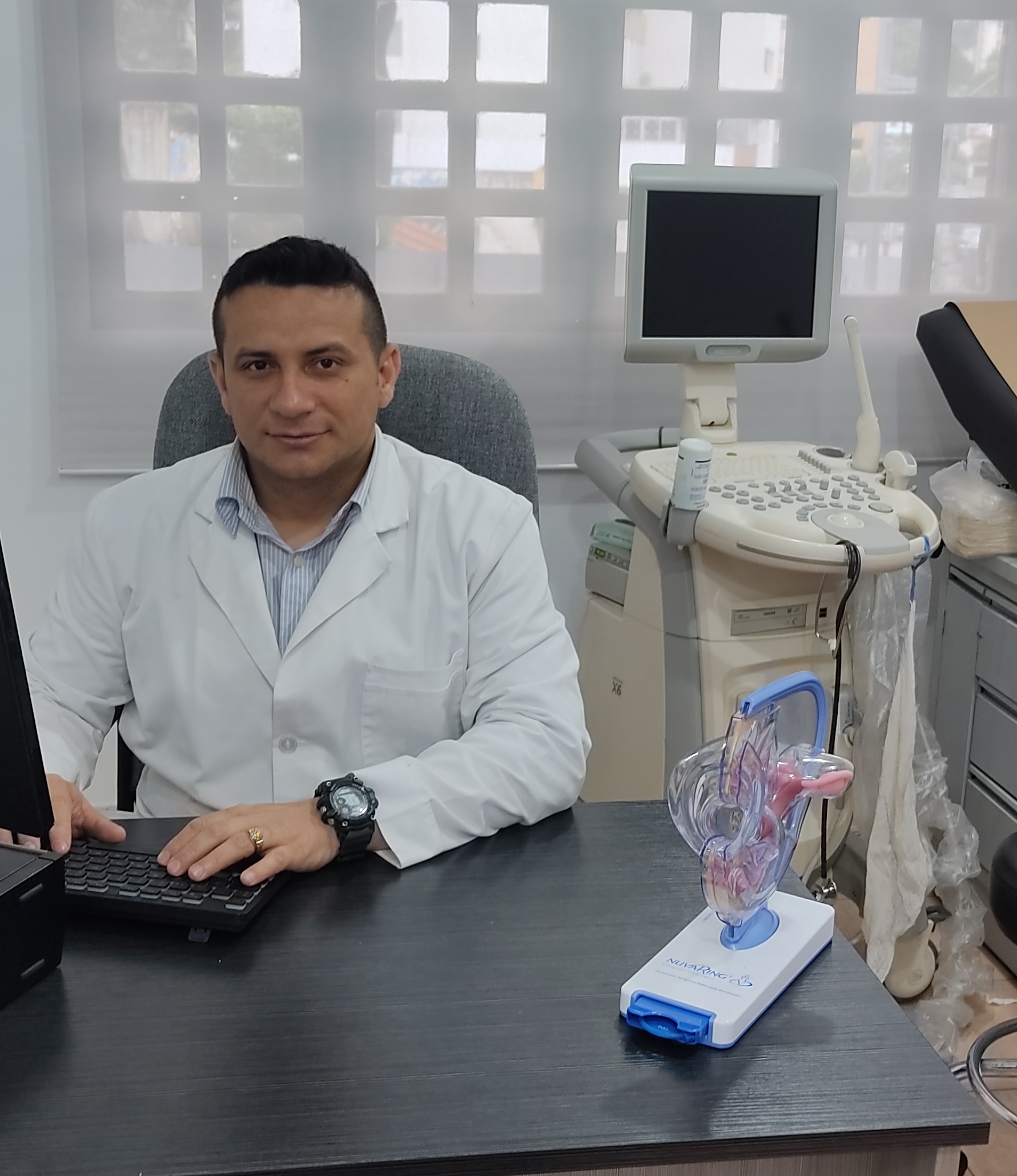 Dr. Fabio Diferdinando Castillo